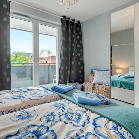 Via Deluxe * غدانسك