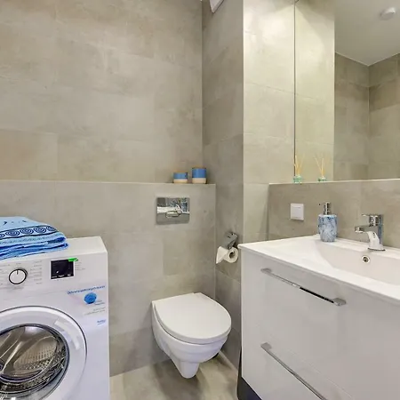 Via Deluxe Apartamento *